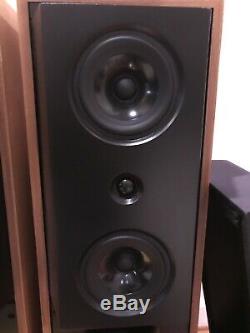 Vintage KEF 104/2 Floorstanding Stereo Speakers Exc. Cond. With Boxes. Work Great