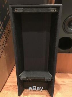 Vintage KEF 104/2 Floorstanding Stereo Speakers Exc. Cond. With Boxes. Work Great