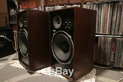WHARFEDALE DOVEDALE 3 vintage speakers floorstanding refurbrished MUNDORF CAPS
