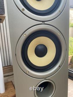 Wharfdale Diamond 8.4 Floor standing Towers