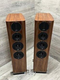 Wharfedale Aura 3 Floorstanding Speakers Walnut, Ex-demo (small scratch)