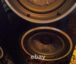 Wharfedale Diamond 230 Floorstanding speakers, 40 to 20000 Hz pristine Condition