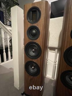 Wharfedale Evo 4.3 Walnut Floorstanding Speakers / audiophile / HI FI