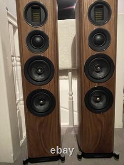 Wharfedale Evo 4.3 Walnut Floorstanding Speakers / audiophile / HI FI