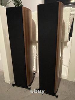 Wharfedale Evo 4.3 Walnut Floorstanding Speakers / audiophile / HI FI