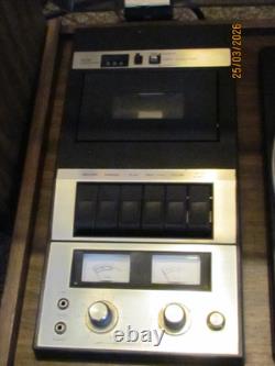 Winthronic President. Vintage music centre. + Floor Standing Speakers