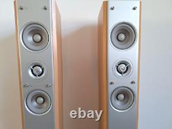 Yamaha NS225F Wood Grain Floor Standing Speakers High Quality Sound Tested
