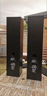 Yamaha NS-F51 Floor Standing Speakers Black, Set Of 2. Mint Cond. Hardly Used