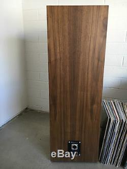 Zu Audio Omen MKII Floorstanding Speakers Pair, Walnut finish